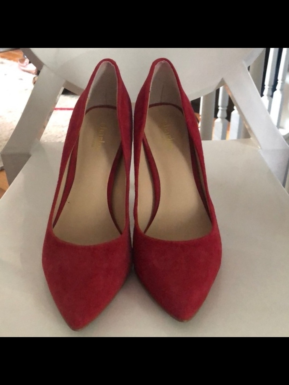 Charles By Charles David Cherry Red Suede Stiletto Pumps, Sz 11M - Picture 5 of 6